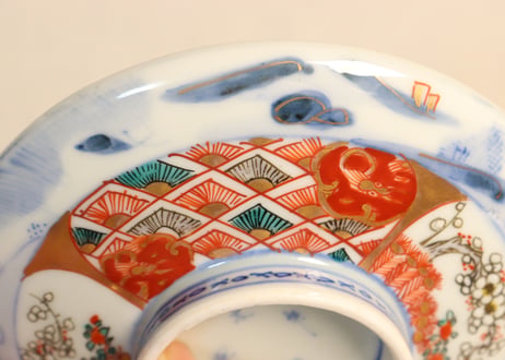 明治前期色絵柴垣に梅と龍図通り物蒸茶碗
