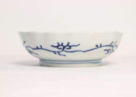 明治前期色絵春蘭と椿図通り物なます皿