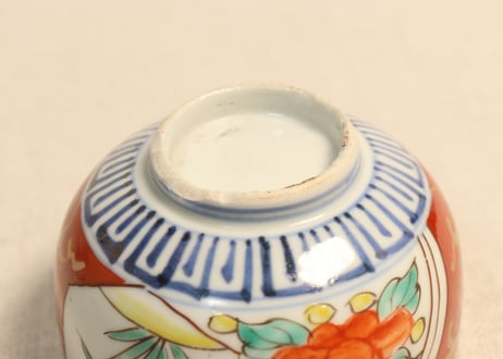 江戸幕末色絵牡丹と菖蒲図湯呑②高台窯傷