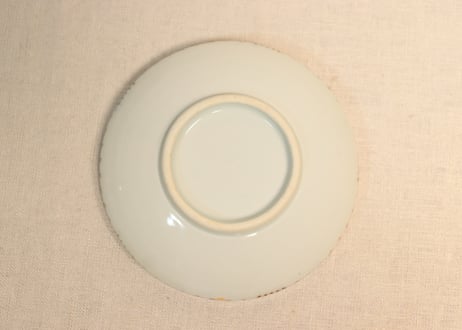 昭和戦前ゴム印判山水図縁立ち５寸皿①　淡め