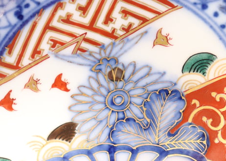 明治後期～大正大聖寺焼色絵花唐草と菊図なます皿