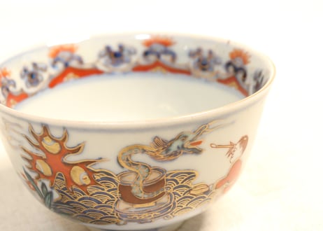 明治前期色絵龍と宝珠に人物図通り物飯茶碗②蓋少甘手