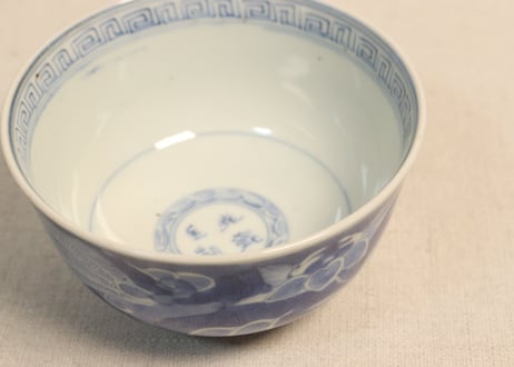 江戸幕末濃み埋め鳳凰と花図飯茶碗