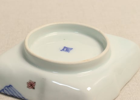 明治後期～大正色絵紅葉と鳥図縁立菱形皿①鳥に金彩あり,釉剥げ