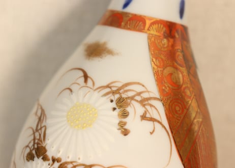 明治前期九谷焼色絵菊に瓔珞文一合徳利