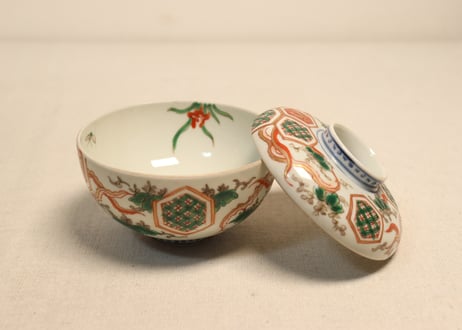 明治前期色絵桐と鳳凰図蓋茶碗