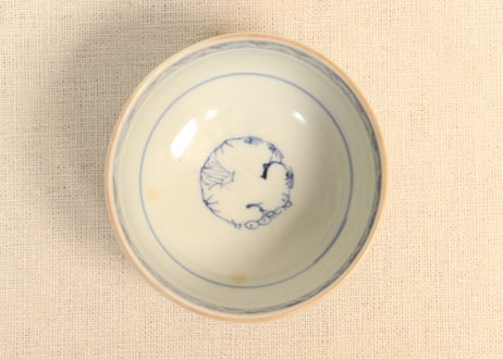 江戸幕末色絵牡丹と菖蒲図湯呑②高台窯傷