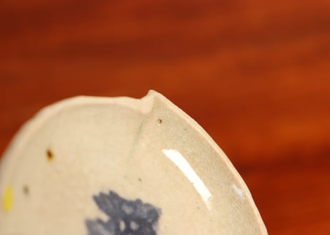 江戸中期コンニャク印判菊水図桃型豆皿③　甘手,小ホツ