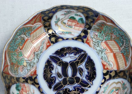 明治前期色絵山水風景と青海波図なます皿②かたつき