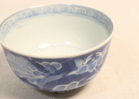 江戸幕末濃み埋め鳳凰と花図飯茶碗