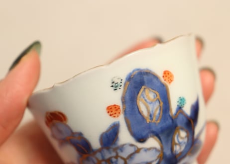 江戸後期色絵牡丹と蝶図小向付①