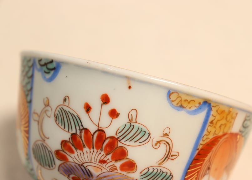 明治後期～大正色絵鶴丸と牡丹図飯茶碗 | 吉祥寺PukuPuku