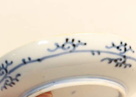 明治前期色絵流水に水鳥図小皿②高台あたり傷