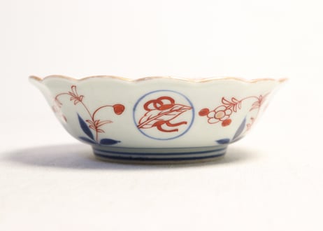 江戸中期色絵竹梅に亀甲菱花図なます皿①5客組　窯傷