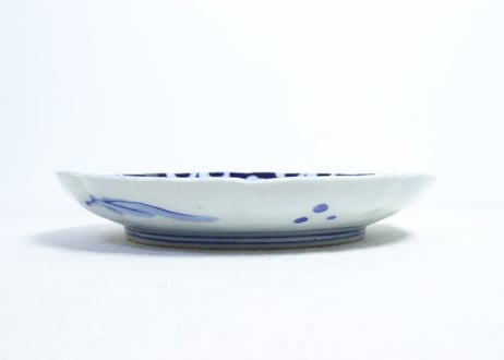 明治後期～大正染付山水図花柄縁7寸皿