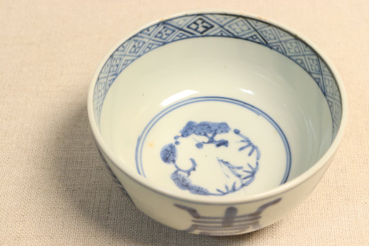 江戸後期染付丸文と文字図蓋茶碗②薄め | 吉祥寺PukuPuku