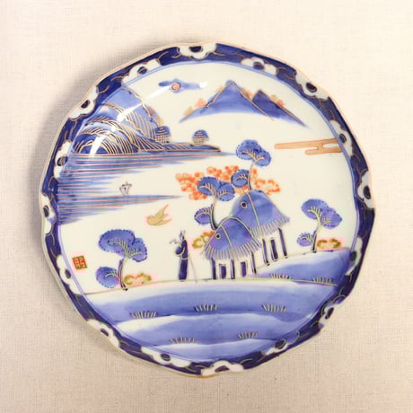 141 古伊万里二重高台山水図