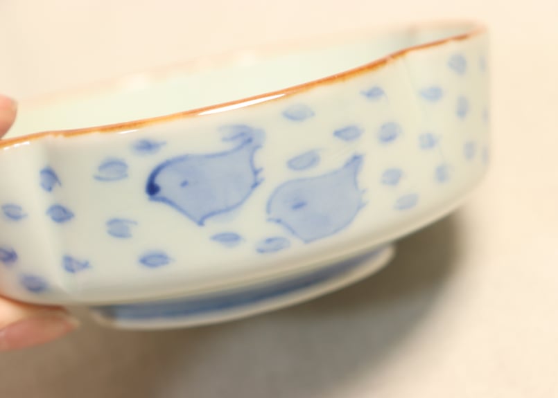 明治前期染付菖蒲と波千鳥図五弁小鉢 | 吉祥寺PukuPuku