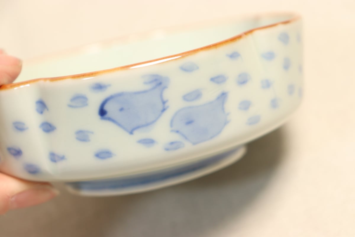 明治前期染付菖蒲と波千鳥図五弁小鉢 | 吉祥寺PukuPuku