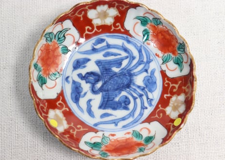 明治前期色絵鳳凰と牡丹図豆皿②小ニュウ，小ホツ