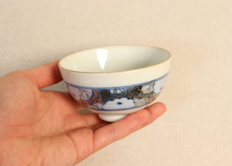明治後期～大正金彩染付菊図湯呑