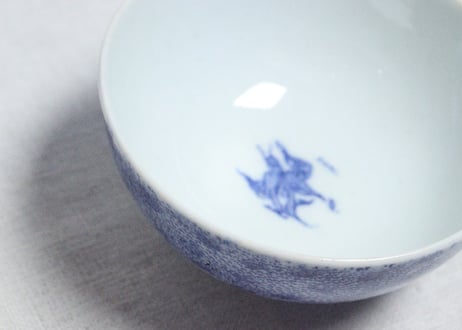 明治後期～大正銅判微塵唐草図蓋茶碗 少甘手