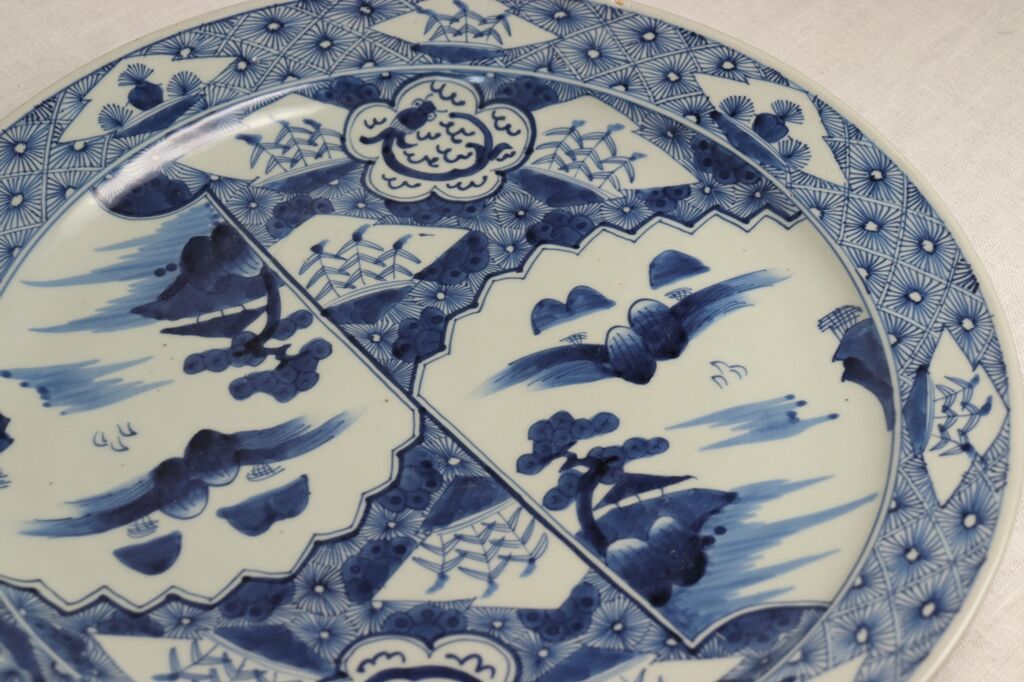 江戸幕末染付扇面に山水と龍図尺三寸皿 | 吉祥寺PukuPuku
