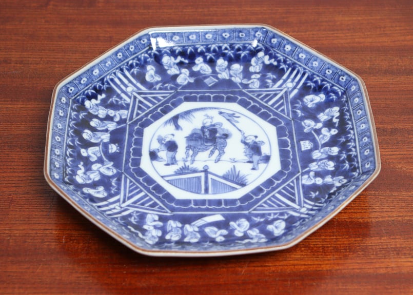 江戸後期染付馬上人物と唐子図八角皿 五客組 | 吉祥寺PukuPuku