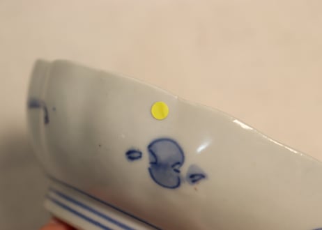 明治前期色絵桃に牡丹と七宝文なます皿②　ノミホツ