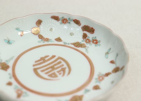 明治前期色絵三方菊図通り物小皿①
