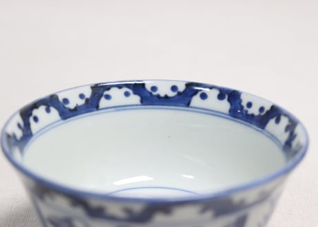 江戸後期染付草花割絵と雪輪図蓋茶碗