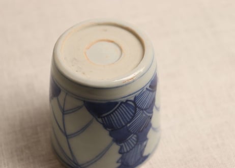 明治前期東北の焼染付三方に葉図猪口