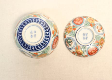 明治前期色絵四方に水仙図蓋茶碗　５客組　蓋窯傷,ノミホツあり