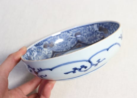 江戸中期赤絵金彩松梅に葉唐草図春寒鉢