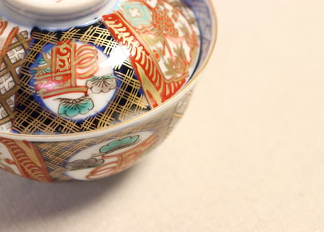 明治前期色絵桃と松竹梅図飯茶碗