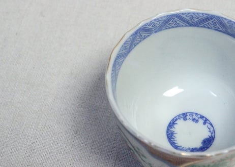 明治後期～大正銅判色絵梅と松鶴図向付