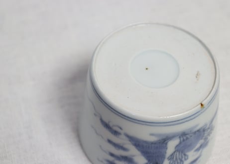 江戸後期染付貝と海藻図猪口
