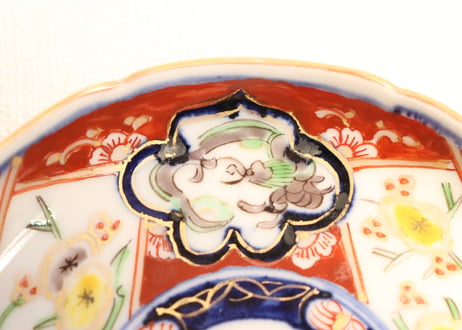明治前期色絵梅と団龍図小皿