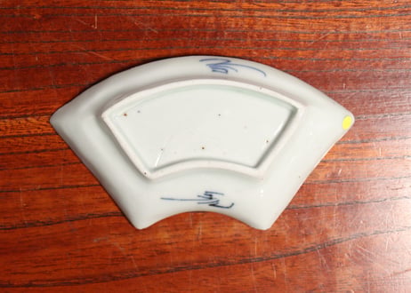 江戸中期染付松鶴図扇面型小皿 5客組 ノミホツ,ムシクイ