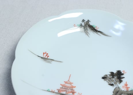 明治後期～大正赤絵金彩山水図通り物5.5寸皿