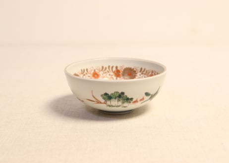 明治前期色絵菊に唐草と野菜図輪茶碗 5客組