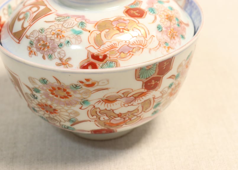 菊蒔絵のお椀 5個 新発売】 菊蒔絵のお椀 5個 工芸品 - 工芸品