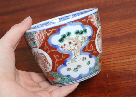 明治前期大聖寺焼色絵松竹梅図と宝文大猪口
