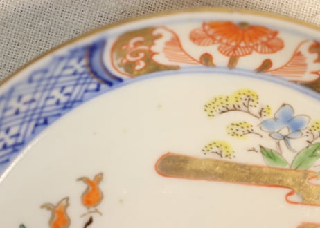 明治前期色絵牡丹と菊図縁立5寸皿