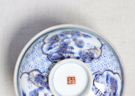 明治前期金彩染付山水図蓋茶碗