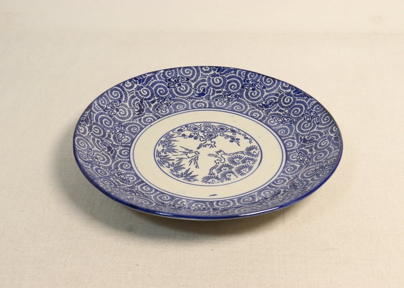 【特大❗】明治時代　印判　銅版転写 みじん唐草　裏　たこ唐草　径46.4cm大皿 特大❗】明治時代 印判 銅版転写 みじん唐草 裏 たこ唐草 径46.4cm大皿