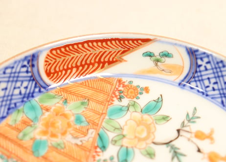 明治前期色絵牡丹と菊図縁立5寸皿