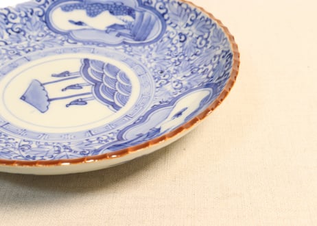 明治前期染付三方に山水窓絵と萩唐草図イゲ縁通り物８寸皿