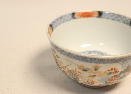 明治前期色絵牡丹と秋草図飯茶碗