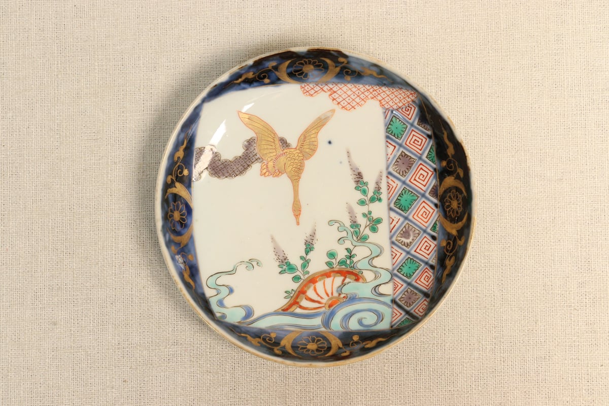 明朝青呉須花鳥図中皿　希少 明末呉須赤絵花鳥紋大皿 明末呉須赤絵特集 - 夜噺骨董談義